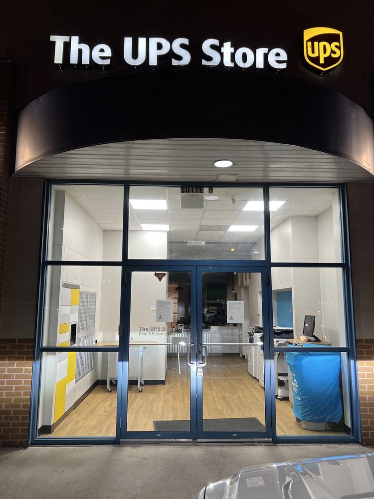 THE UPS STORE 12 Photos & 32 Reviews 5601 S Padre Island Drive