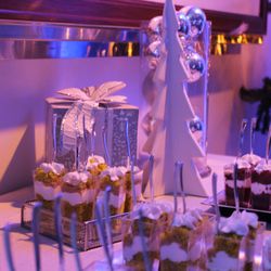 Kaylee Cake Pops and More - Corporate Set Up
