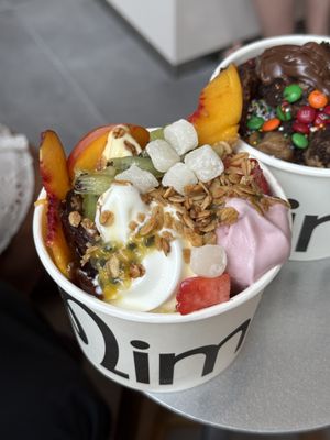 Mimi's Frozen Yogurt by null