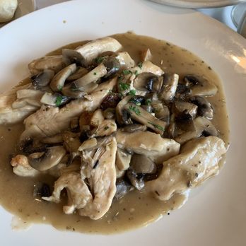 DiMaggios Trattoria - Rosemary chicken - Italian Near Me - Port Washington, New York
