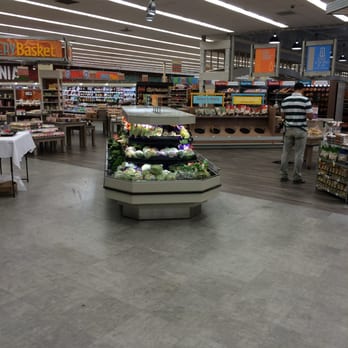Lucky - Grocery Near Me - Daly City, California Lucky - Grocery Near Me - Daly City, California