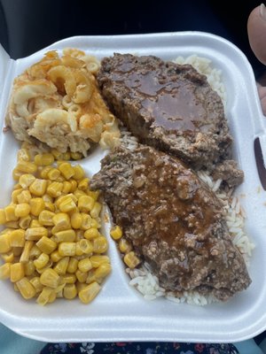 Eloise & Earnestine Soul Food by null