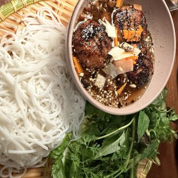 Bodega - Vietnamese Near Me - San Francisco, California