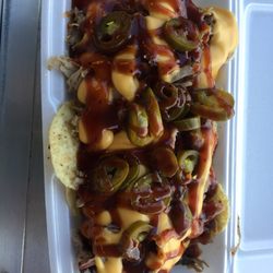 Newman's Firehouse BBQ - Pulled pork nachos yummy