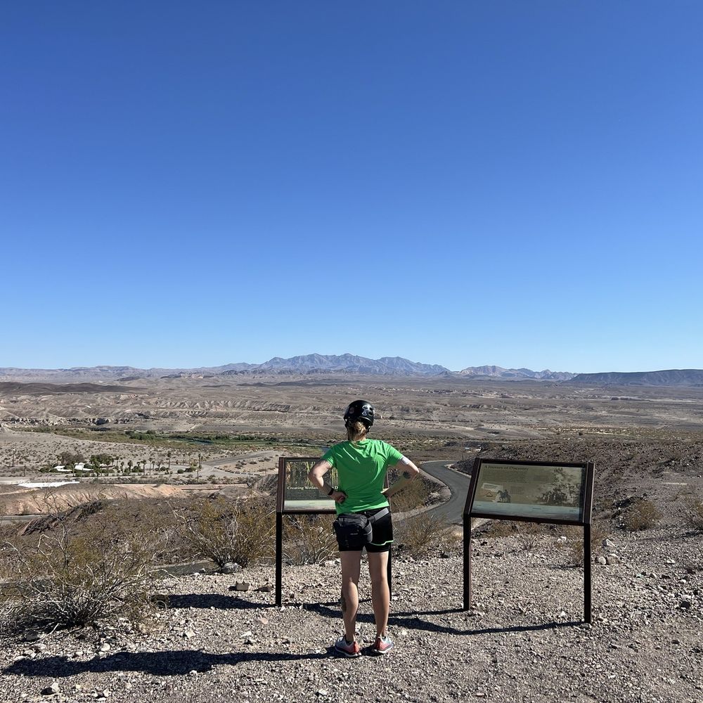 River Mountain Trail - Look out with a picnic table - Hiking Near Me - Boulder City, Nevada River Mountain Trail - Look out with a picnic table - Hiking Near Me - Boulder City, Nevada