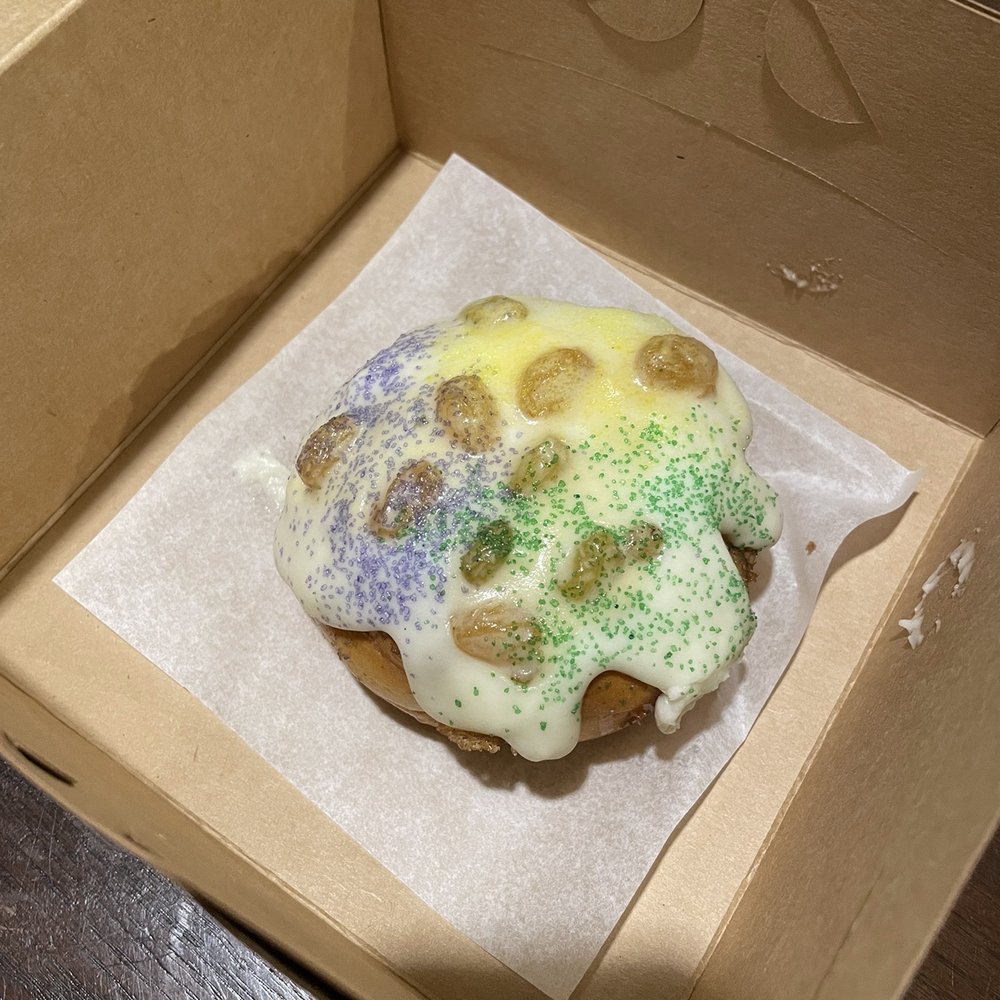 King Cake (21+) King Cake (21+)