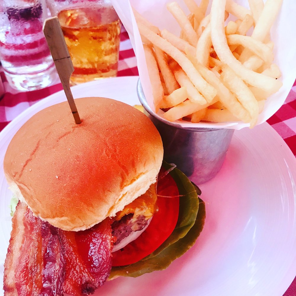 P. J. CLARKE’S - Updated July 2024 - 241 Photos & 204 Reviews - 601 ...