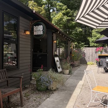 Road Runner - Sandwiches Near Me - Manchester, Vermont