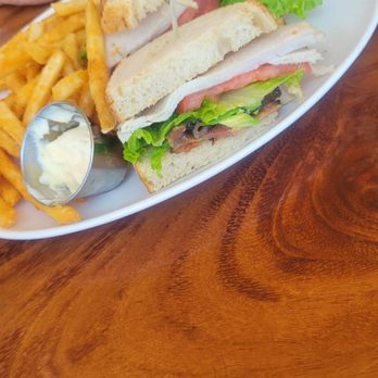 Zentrl Kitchen + Bar - Breakfast & Brunch Near Me - San Diego, California