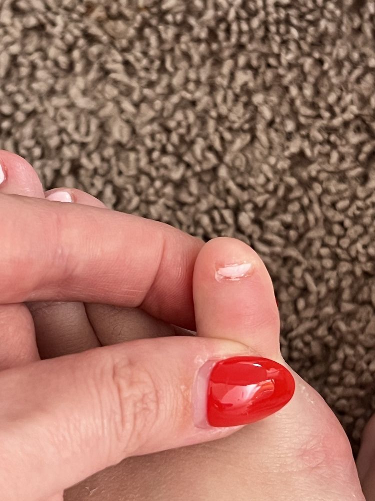 Aloha Nails Blakeney Logo