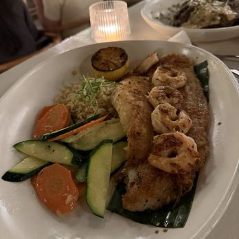 Luna Bistro Cafe - New American Near Me - Long Beach, California