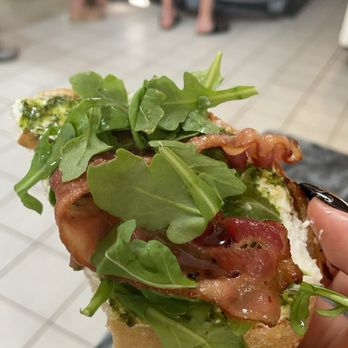 Persephone's Kitchen - Lala Toast - Coffee & Tea Near Me - Block Island, Rhode Island