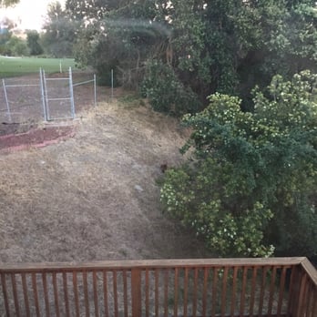 Java Fence - Before picture- ugly chain link portion of an old fence that the golf course left up. - Fences & Gates Near Me Java Fence - Before picture- ugly chain link portion of an old fence that the golf course left up. - Fences & Gates Near Me