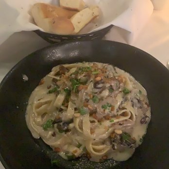Cucina Venti Restaurant - Fettuccine duck confit - Italian Near Me - Mountain View, California Cucina Venti Restaurant - Fettuccine duck confit - Italian Near Me - Mountain View, California