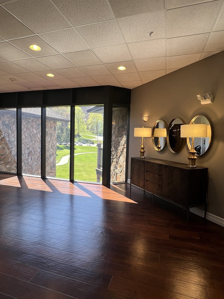 MINERALS HOTEL Updated August 2024 227 Photos & 301 Reviews Rt 94