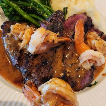 McCormick & Schmick's Seafood & Steaks - Steakhouses Near Me - Edina, Minnesota McCormick & Schmick's Seafood & Steaks - Steakhouses Near Me - Edina, Minnesota
