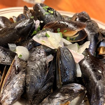 Union Oyster House - Mussels - Seafood Near Me - Boston, Massachusetts Union Oyster House - Mussels - Seafood Near Me - Boston, Massachusetts