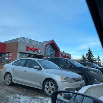 Tim Hortons - cars parked in a parking lot - Coffee & Tea Near Me - Calgary, Alberta Tim Hortons - cars parked in a parking lot - Coffee & Tea Near Me - Calgary, Alberta