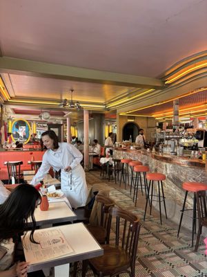 Café des Deux Moulins by null