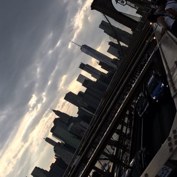 Brooklyn Bridge - Landmarks & Historical Buildings Near Me - Brooklyn, New York