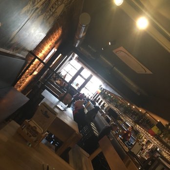 Moeder Lambic - Beer Bar Near Me - Brussels, BRU Moeder Lambic - Beer Bar Near Me - Brussels, BRU