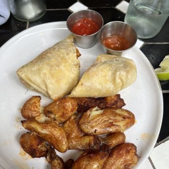 Domingo - Cocktail Bars Near Me - San Antonio, Texas