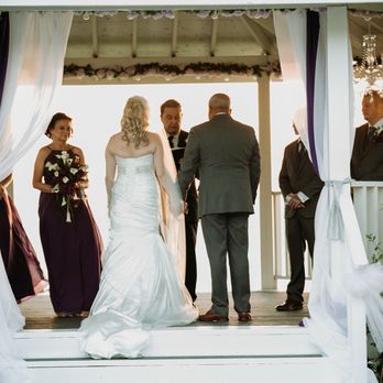 Plantation on the Bay - Venues & Event Spaces Near Me - Baytown, Texas Plantation on the Bay - Venues & Event Spaces Near Me - Baytown, Texas