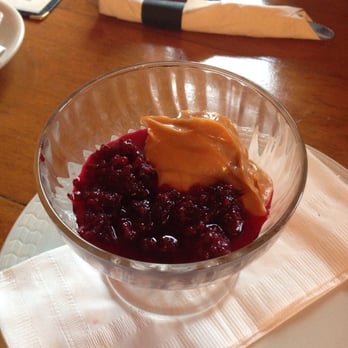 Las Tablas - Blackberries with dulce de leche - Steakhouses Near Me - Chicago, Illinois