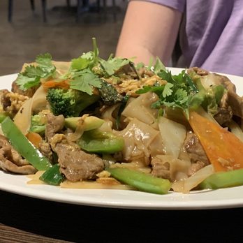 ZEN Noodle Bar - Drunken noodles - Vietnamese Near Me - TEMPLE TERR, Florida ZEN Noodle Bar - Drunken noodles - Vietnamese Near Me - TEMPLE TERR, Florida