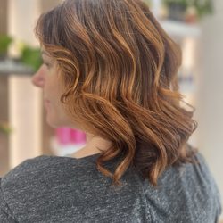 Salon Mulan