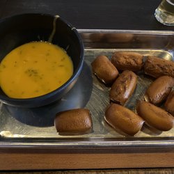 Pretzel bites
