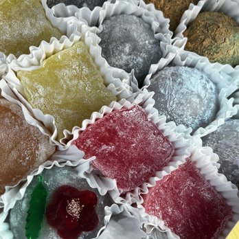 Hogetsu Bakery - Classic Redbean Mochi, Strawberry Mochi, Pineapple Mochi - Bakeries Near Me - Chula Vista, California Hogetsu Bakery - Classic Redbean Mochi, Strawberry Mochi, Pineapple Mochi - Bakeries Near Me - Chula Vista, California