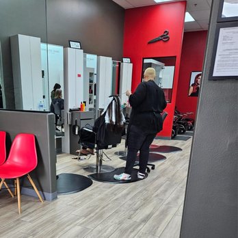 FS Cut & Color - Interior - Hair Salons Near Me - Lake Forest, California FS Cut & Color - Interior - Hair Salons Near Me - Lake Forest, California