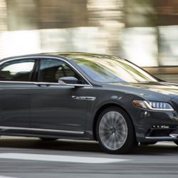 IBoston Limo - Executive Sedan