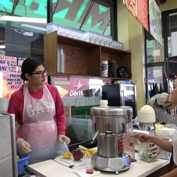 Mr Kiwi's - Smoothie station - Grocery Near Me - Brooklyn, New York Mr Kiwi's - Smoothie station - Grocery Near Me - Brooklyn, New York