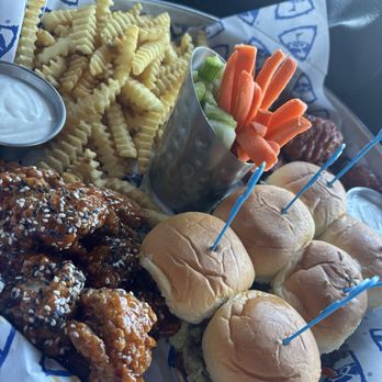 Topgolf - Fairway feast - Golf Near Me - Montebello, California Topgolf - Fairway feast - Golf Near Me - Montebello, California