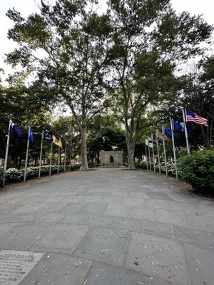 Washington Square by null