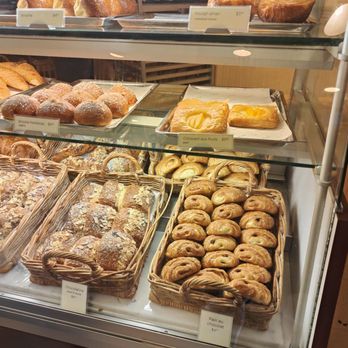 Le Panier - Bakeries Near Me - Seattle, Washington Le Panier - Bakeries Near Me - Seattle, Washington