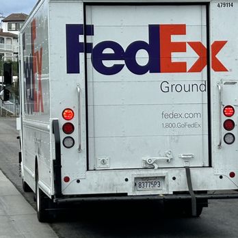 FEDEX OFFICE PRINT & SHIP CENTER - Updated November 2025 - 35