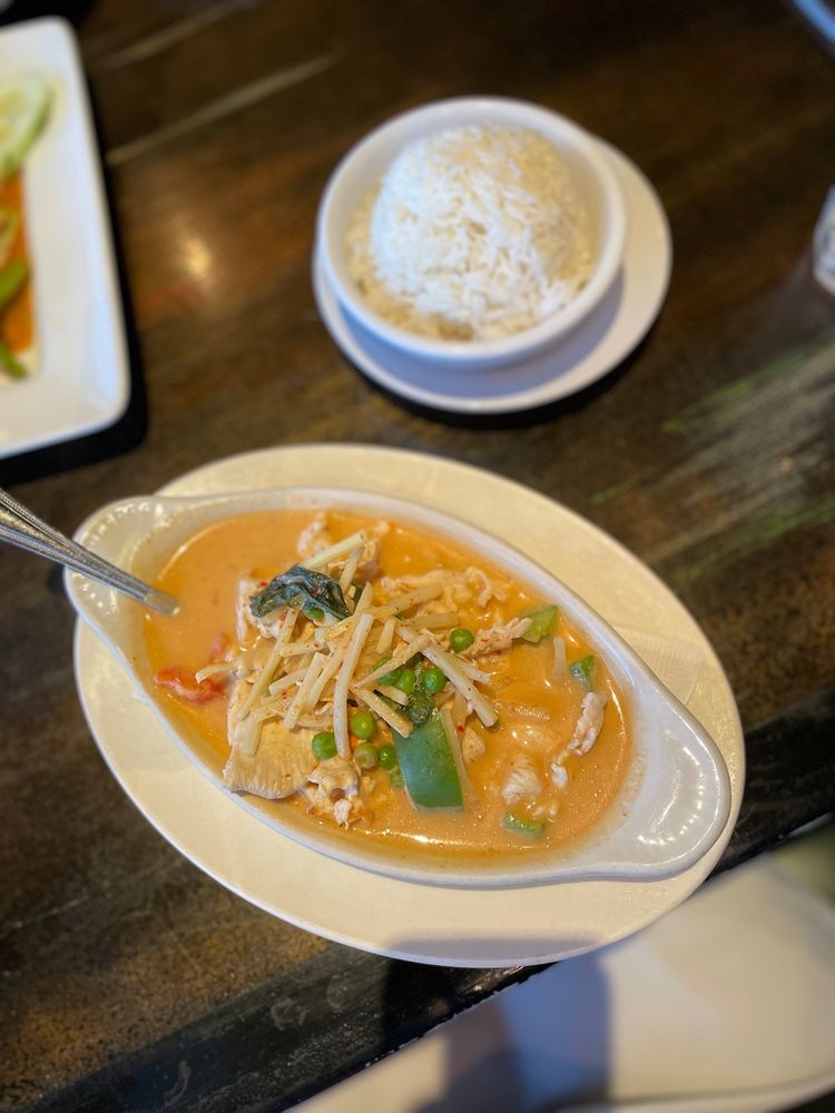 Thai House At Tower Place