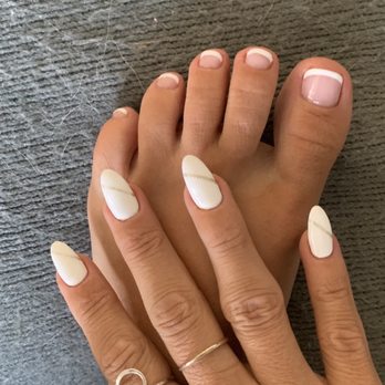 Stella Making Beauty - Wedding nails! - Nail Salons Near Me - Burbank, California