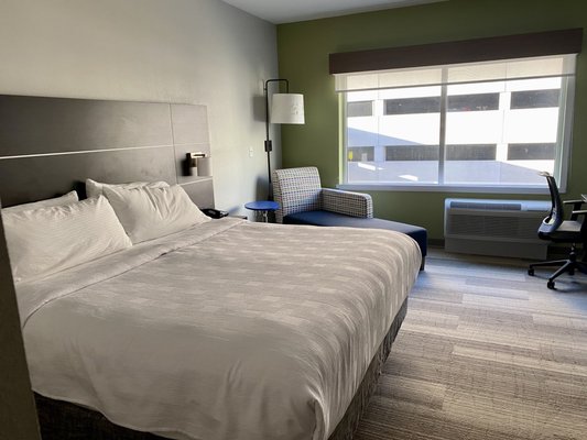 Holiday Inn Express Milwaukee Downtown by IHG by null