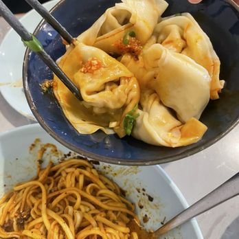 Yoo Yee - Wontons in Chili Oil Sauce(6) - Chinese Near Me - Chicago, Illinois Yoo Yee - Wontons in Chili Oil Sauce(6) - Chinese Near Me - Chicago, Illinois