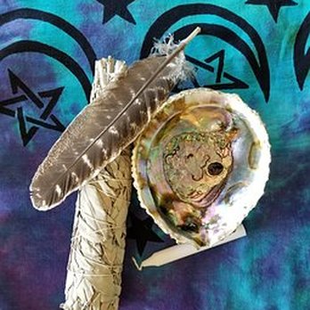 Hidden Gem On Main - Smudging items! - Spiritual Shop Near Me - Wallingford, Connecticut Hidden Gem On Main - Smudging items! - Spiritual Shop Near Me - Wallingford, Connecticut