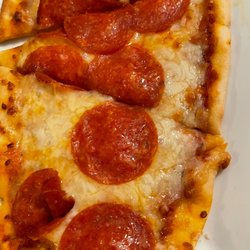 Barnsboro Inn - Pepperoni flatbread