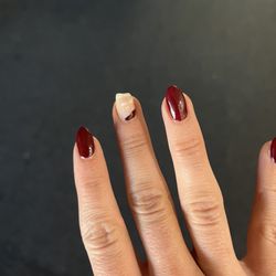 Nail Story - Update do not EVER come here. My nails lasted 72 hours. The worst nail place i ever encountered for gel x.
