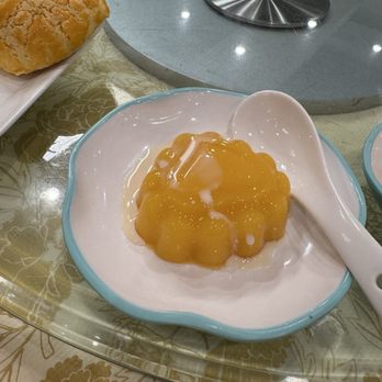 Ming Yuan Restaurant - Mango Pudding - Dim Sum Near Me - Daly City, California Ming Yuan Restaurant - Mango Pudding - Dim Sum Near Me - Daly City, California