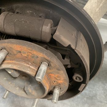Quick Automotive - Drum brakes on 2017 Tacoma - Auto Repair Near Me Quick Automotive - Drum brakes on 2017 Tacoma - Auto Repair Near Me