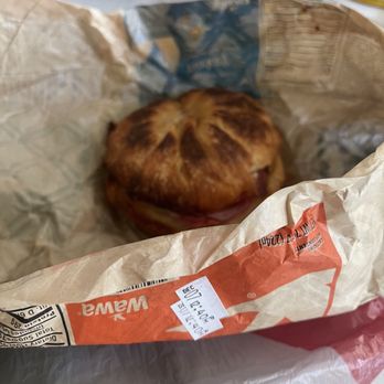 Wawa - Burn ham croissant - Convenience Stores Near Me - Midlothian, Virginia Wawa - Burn ham croissant - Convenience Stores Near Me - Midlothian, Virginia