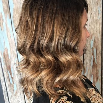 Cutting Point Salon - Sunlights Balayage by Colleen! - Hair Salons Near Me - Washington, Michigan